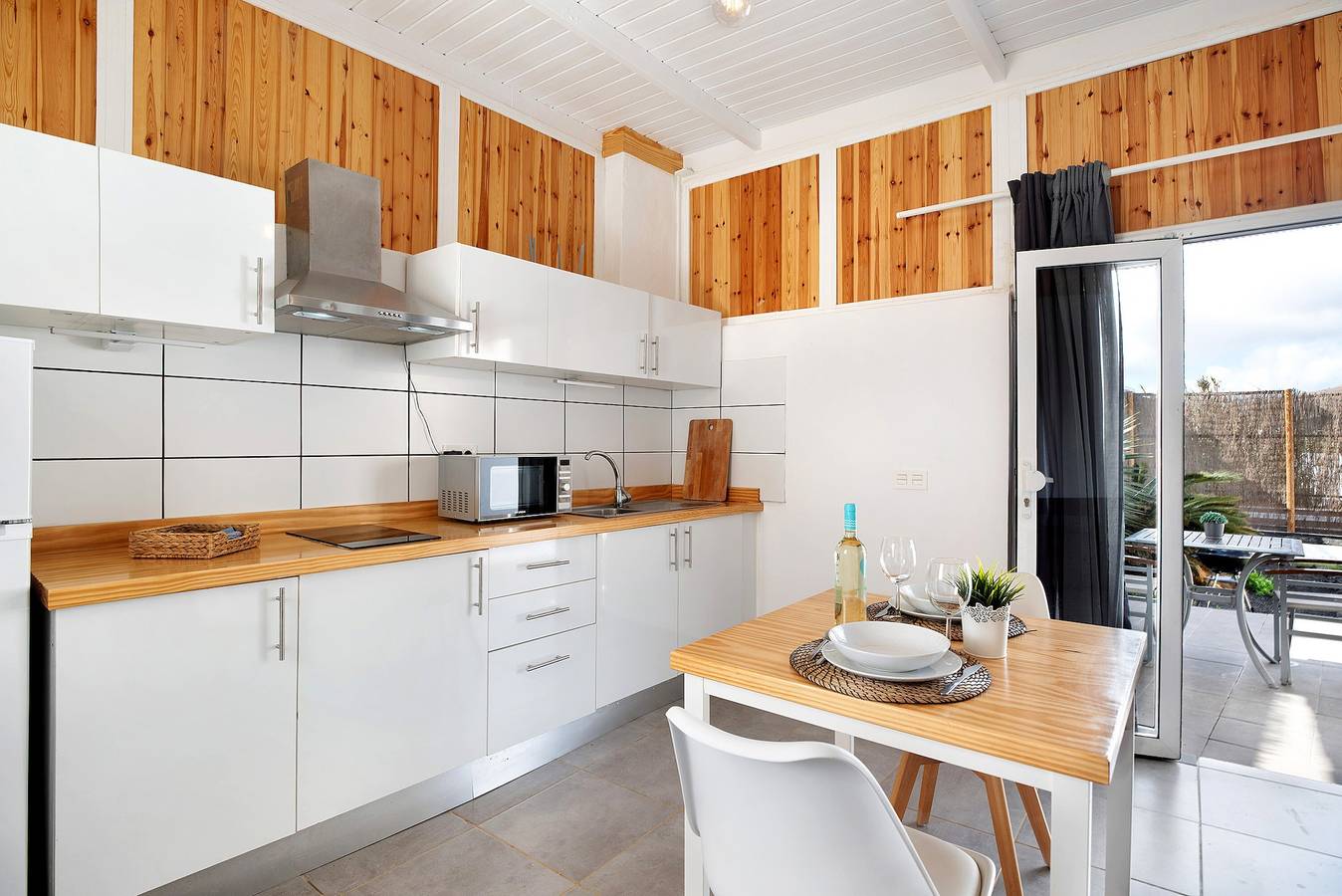 Vakantiestudio 'Suite Amanecer' met privézwembad, eigen terras en wifi, foto 9