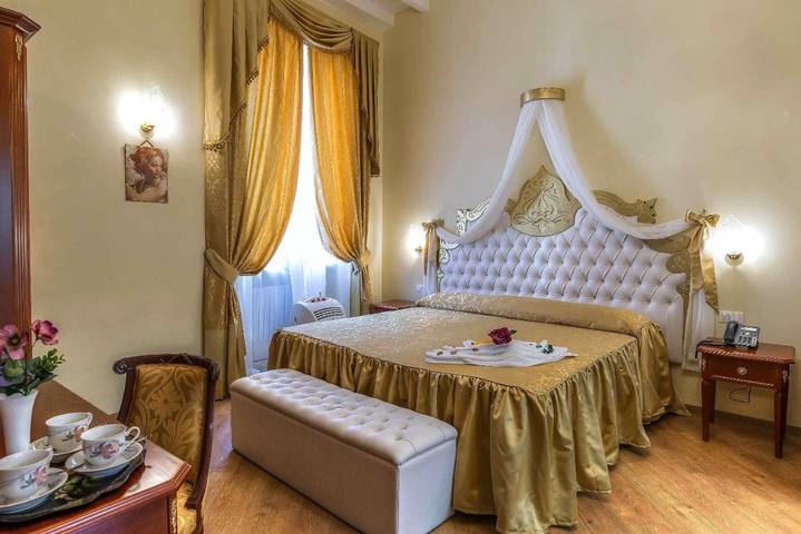 Chambre d’hôte pour 5 personnes dans Fontaine de Trevi - 2