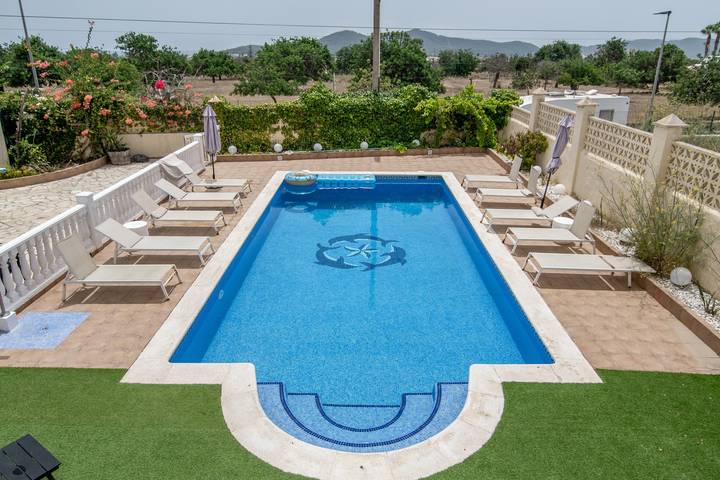 Casa rural para 10 personas, con jardín en Sant Jordi de ses Salines