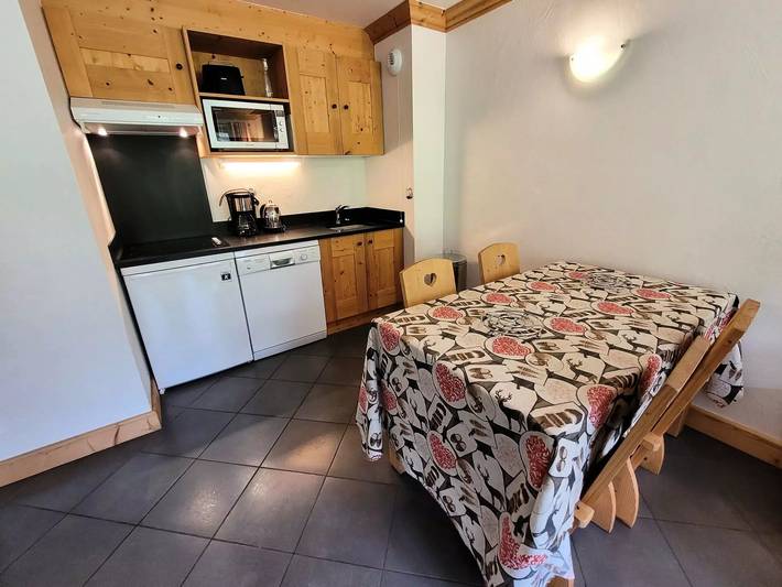 Ganze Wohnung, Ferienwohnung 3 Zimmer - 6 Personen in Lanslebourg-Mont-Cenis, Region Saint-Jean-de-Maurienne