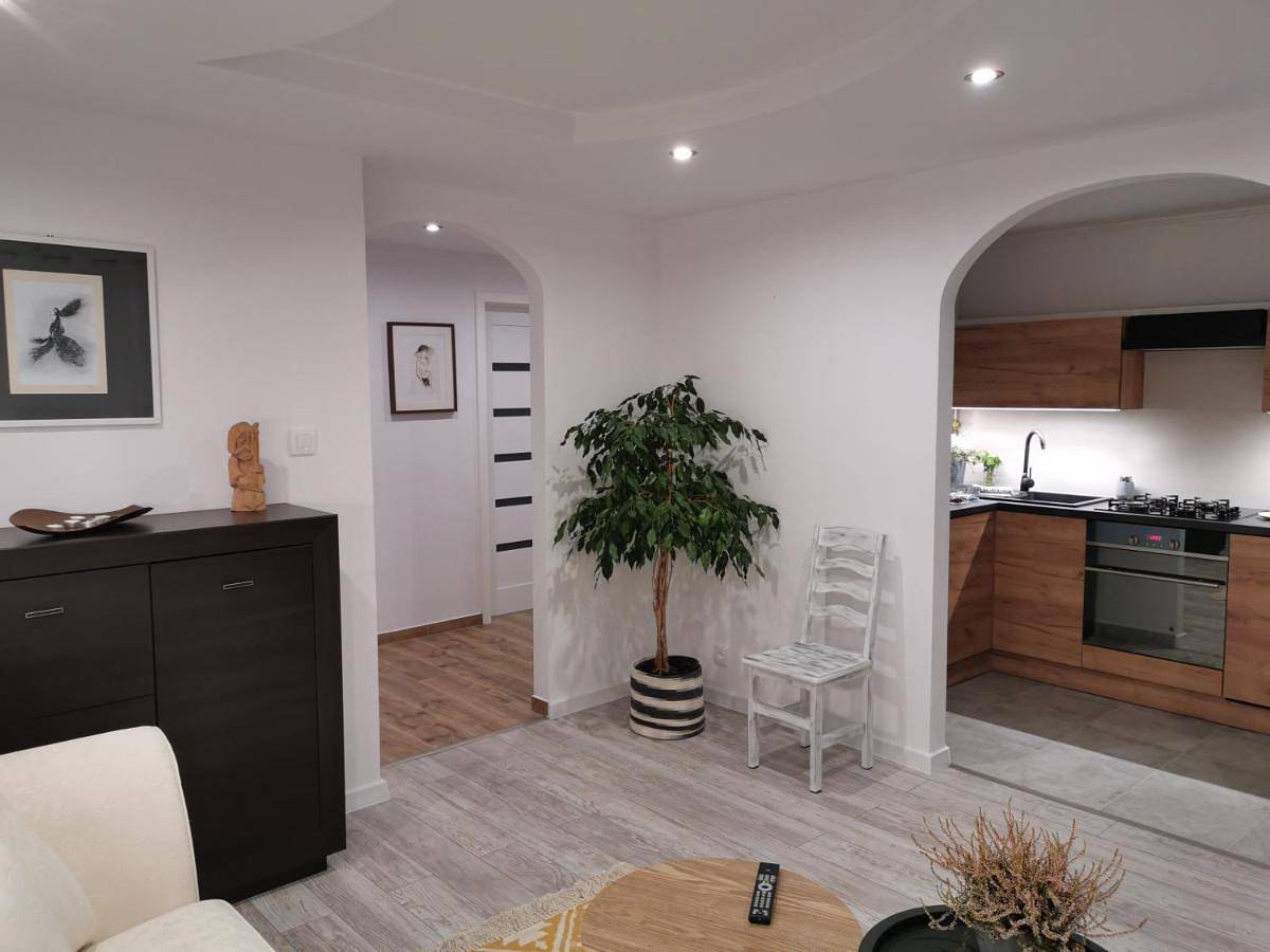 Cały apartament, Two-Bedroom Apartment in Sanok, Karpaty (Polska)