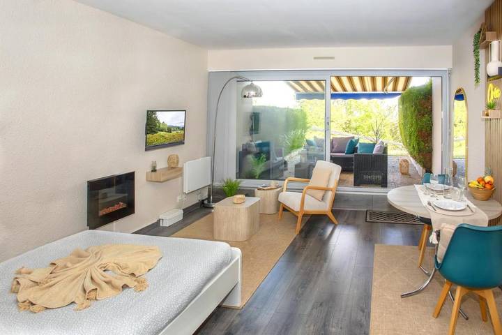 Gîte pour 2 personnes, avec jardin et vue, animaux acceptés dans Trois-Épis