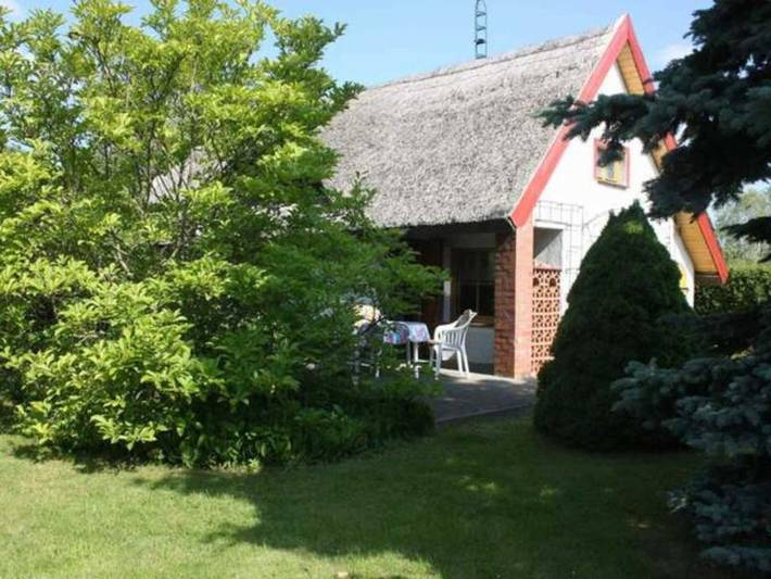 Ferienhaus für 3 Personen, mit Terrasse und Garten in Loissin