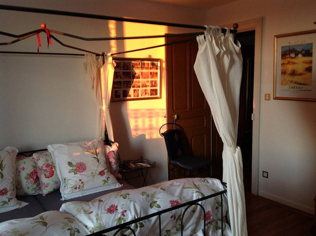 Le petit Paradis - maison Mazerand - Chambre Provence + Inde in Cirey-sur-Vezouze, Région de Lunéville