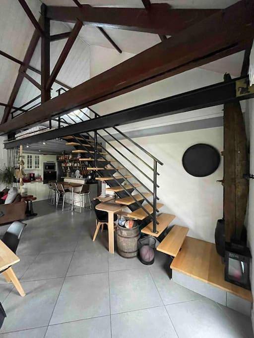 Three-Bedroom House in Montaigu-Vendée, Vallée de la Loire