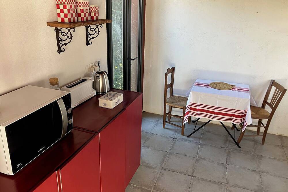 Room at the foot of the Rhune in Sare, Region de Bayona