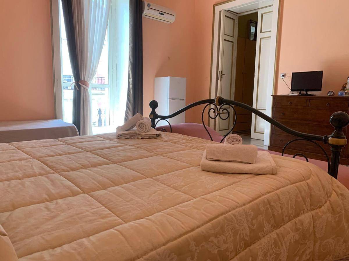 Superior King Room in Marina di Patti, Patti
