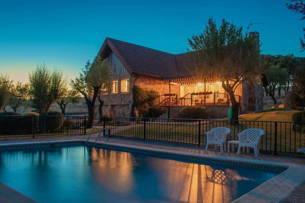 Three-Bedroom House in Ávila, Provincia de Ávila