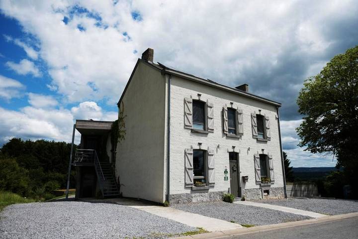 Location de vacances pour 2 personnes, avec jardin et vue dans Septon - 3