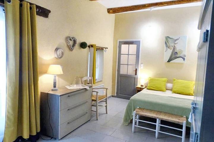 Location de vacances pour 4 personnes à Cardet - 2