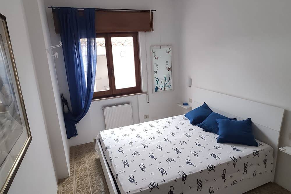 Apartamento entero, Preciosa casa rural Residencia Mesa del Mar en planta baja a 500 m. del mar in Torre Olevola, Agro Pontino