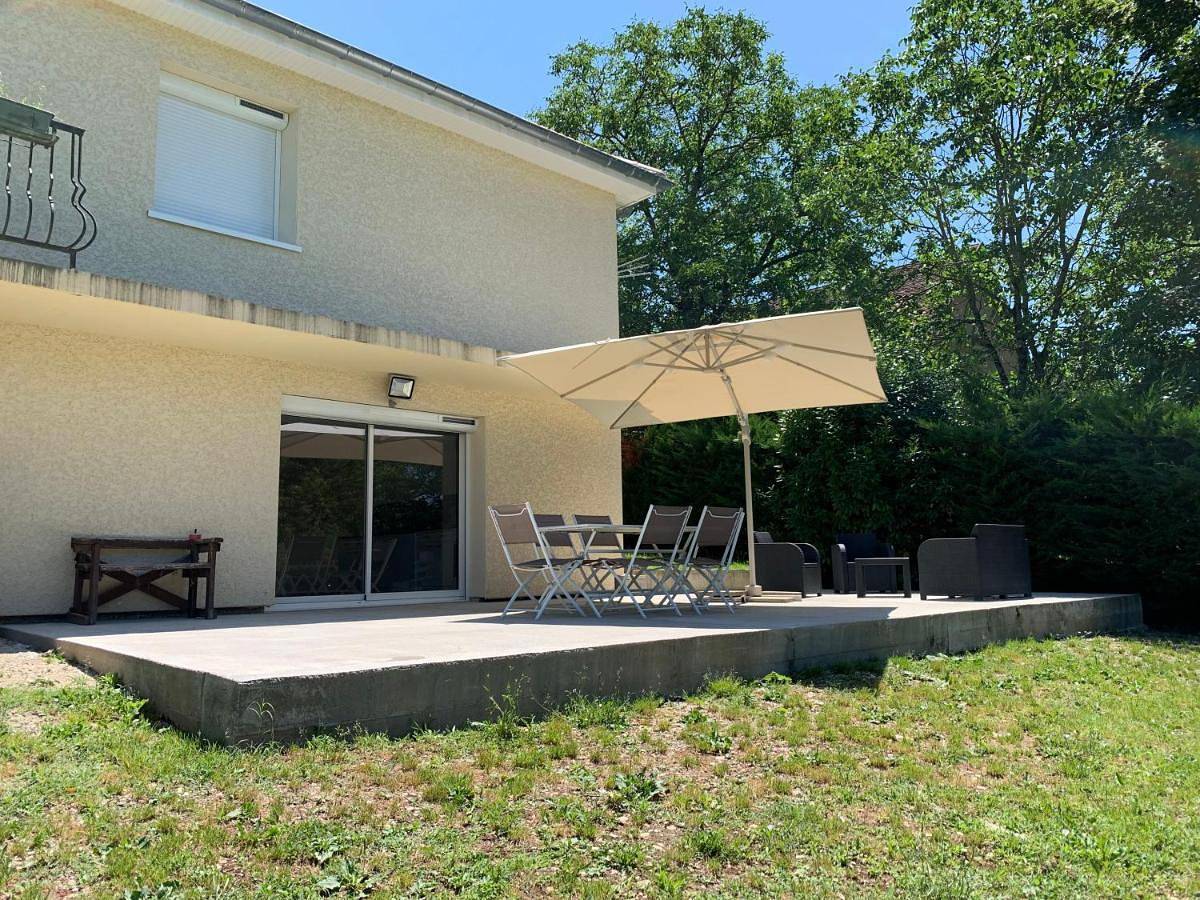 Appartement entier, Dépendance chaleureuse et calme in Champagneux, Région de Chambéry