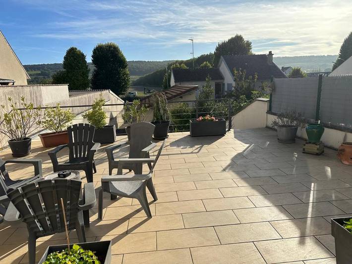 Location de vacances pour 7 personnes, avec jardin et vue, animaux acceptés à Damery - 2