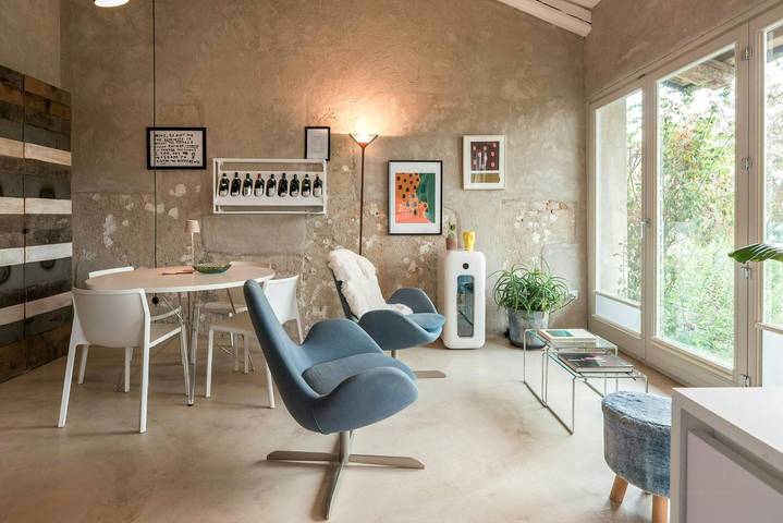 Ganze Wohnung, Designhaus in den Langhe mit Swimmingpool in Novello, Langhe