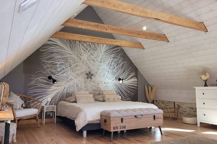 Location de vacances pour 4 personnes, avec terrasse ainsi que jacuzzi et jardin à Plonéour-Lanvern - 2