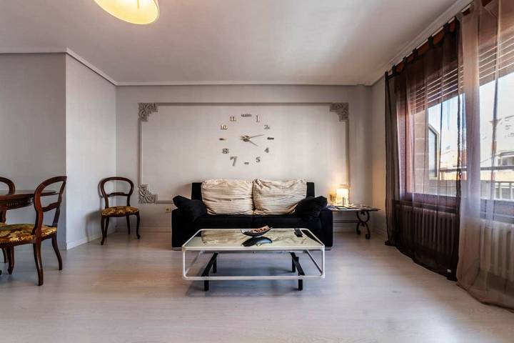 Gîte pour 8 personnes, avec vue et terrasse à Sabiñánigo - 4