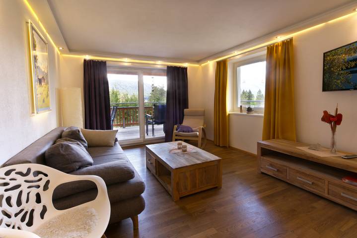 Ferienwohnung für 4 Personen, mit Ausblick und Balkon - 1