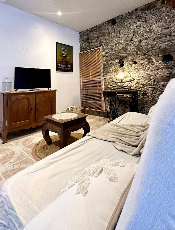 Appartement entier, Two-Bedroom Apartment in La Chevrolière, Région de Nantes