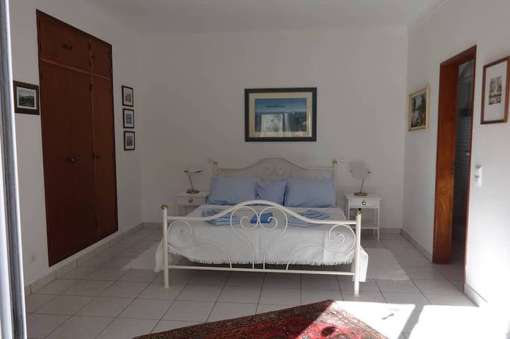 Ganze Wohnung, Cozy studio in the garden with terrace in Porches, Faro Distrikt
