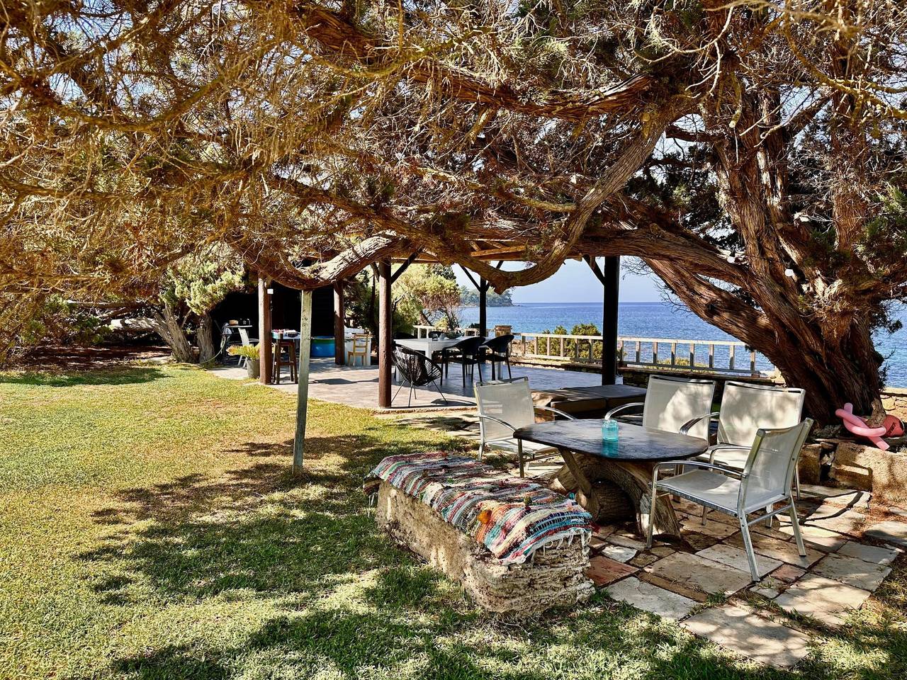 Ganze Wohnung, Apartment mit Meer- und Gartenblick - Genari Beach in Ileia