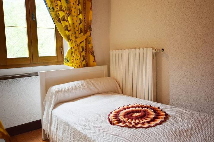 Location de vacances pour 4 personnes, avec jardin à La Souche - 2