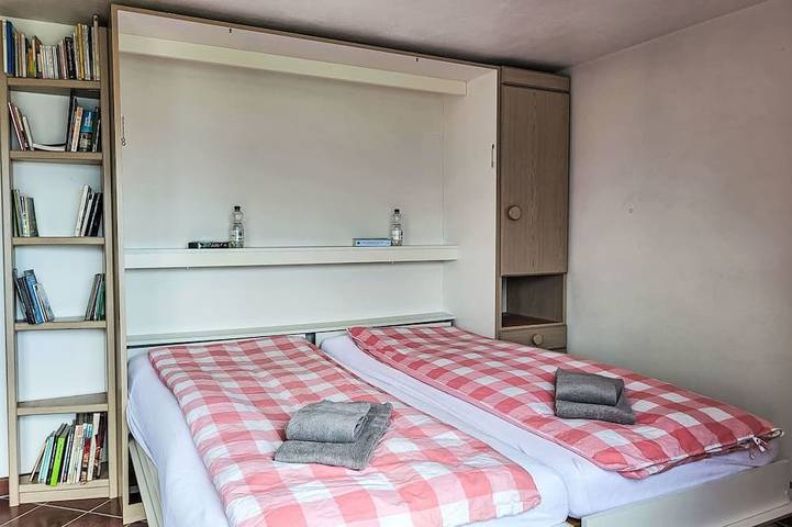 Bungalow für 2 Personen, mit Balkon, mit Haustier in der Schweiz - 4