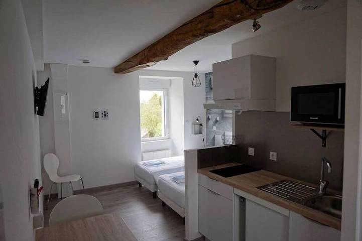 Appartement entier, Studio Capucine à 5 min du Puy du Fou 2 personnes in Saint-Malô-du-Bois, Région de La Roche-sur-Yon