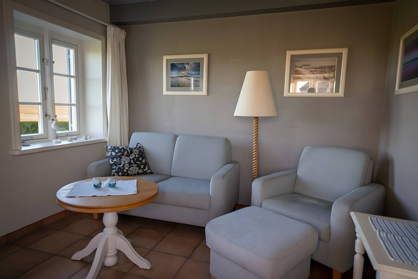 Ferienhaus „Haus Nordmarsch“ mit Meerblick, privater Terrasse und Wlan in Langeneß, Halligen