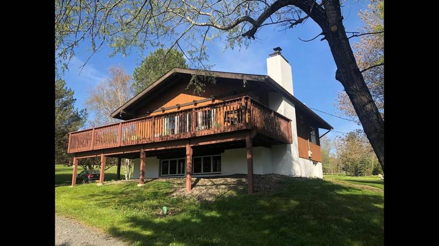 Chalet für 11 Personen, mit Balkon und Ausblick - 1