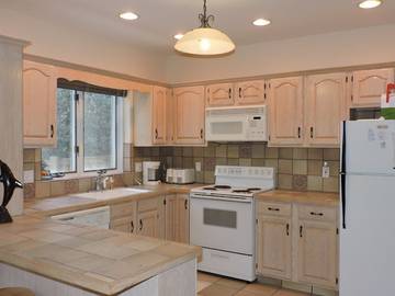 Vacation House for 12 Guests in Emerald Isle, Carteret County, Picture 3