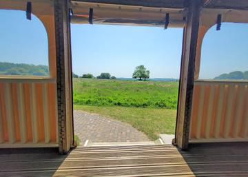 Glamping for 2 People in Hampshire, South East England, Photo 4