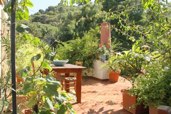 Location de vacances pour 2 personnes, avec jardin et terrasse à Ustica - 4