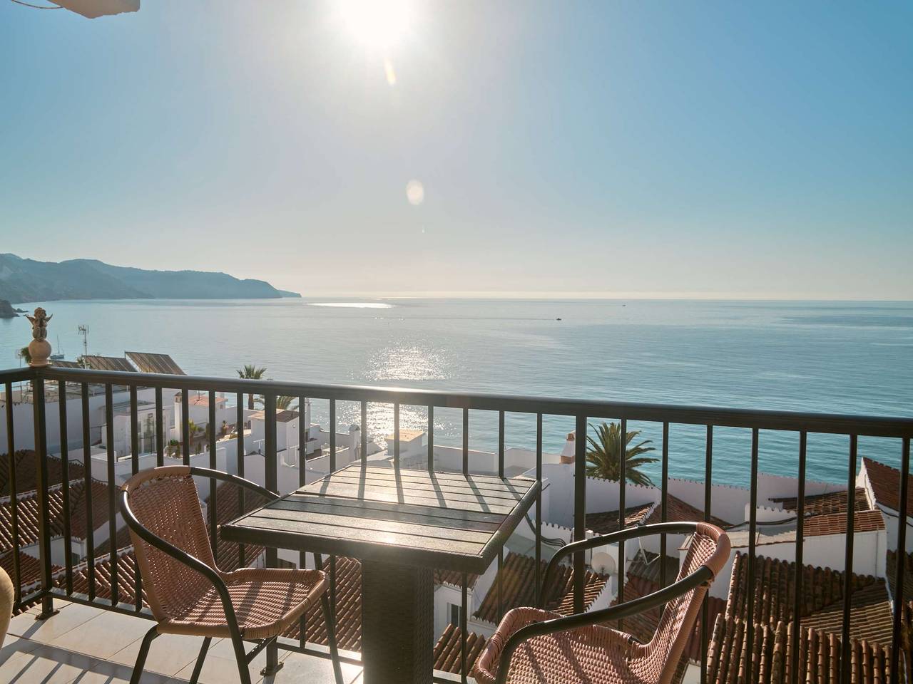 Ganze Wohnung, Bahia 57 Apartments in Playa Carabeíllo, Nerja