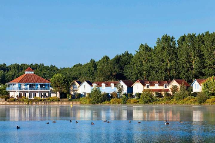Gîte pour 4 personnes, avec terrasse et vue ainsi que piscine et jardin, animaux acceptés à Marciac - 3