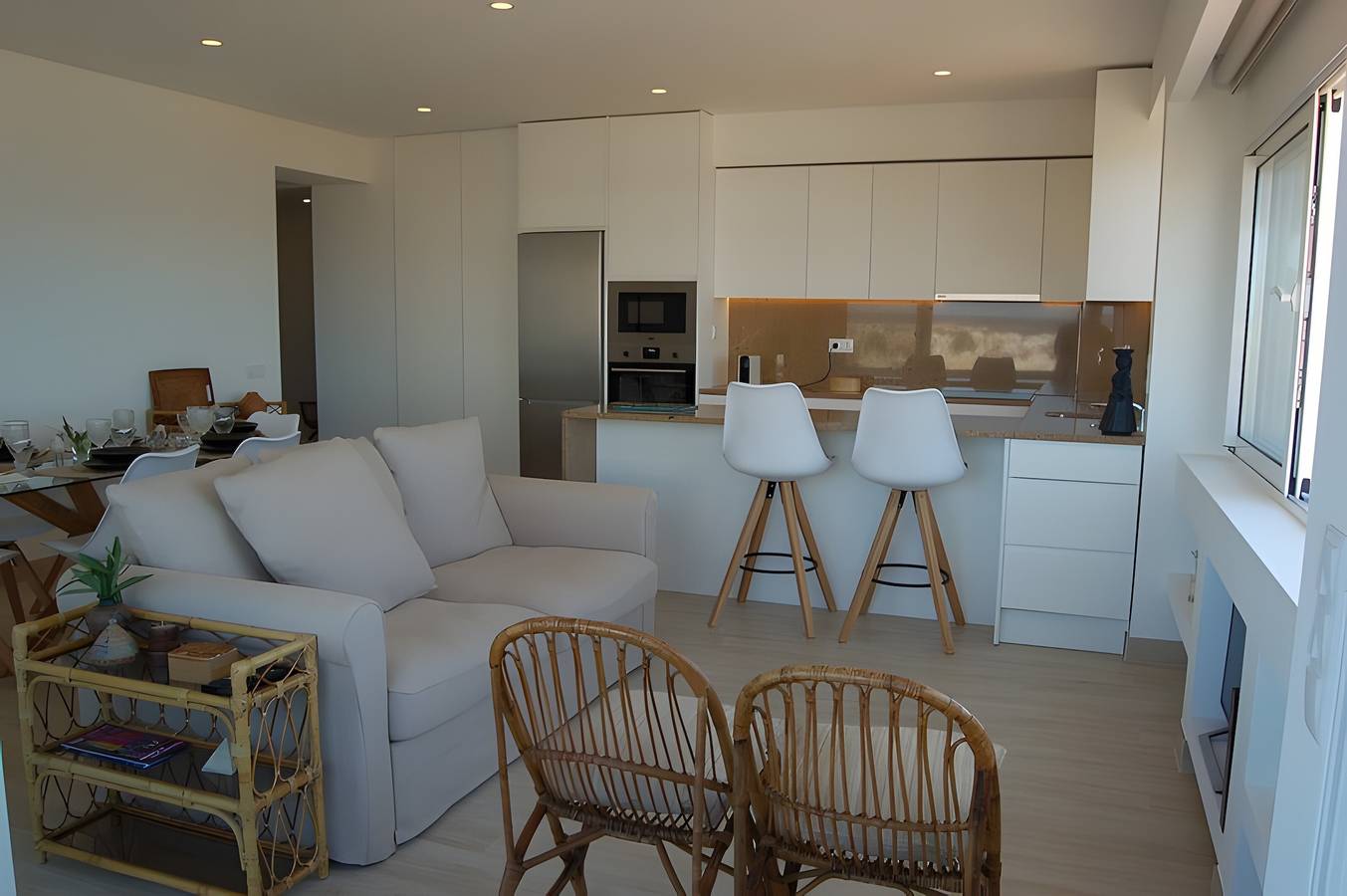 Entire apartment, Apartment 'Alvor Sunset' with Sea View, Wi-Fi and Air Conditioning in Praia do Alvor, Faro District