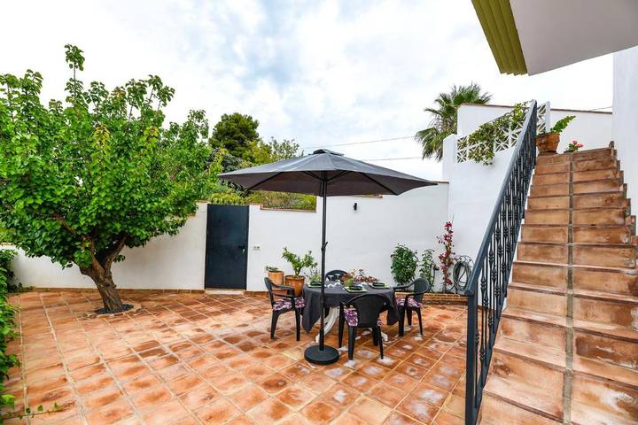 Chalet para 4 personas, con Balcón y Terraza además de Jardín y Vistas en Sierra de las Nieves - 3