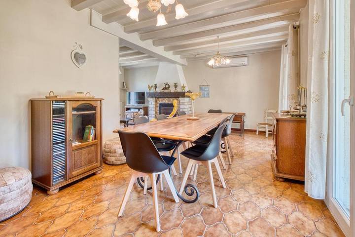 Location de vacances pour 8 personnes, avec jardin, animaux acceptés à Saint-Laurent-sur-Manoire - 4