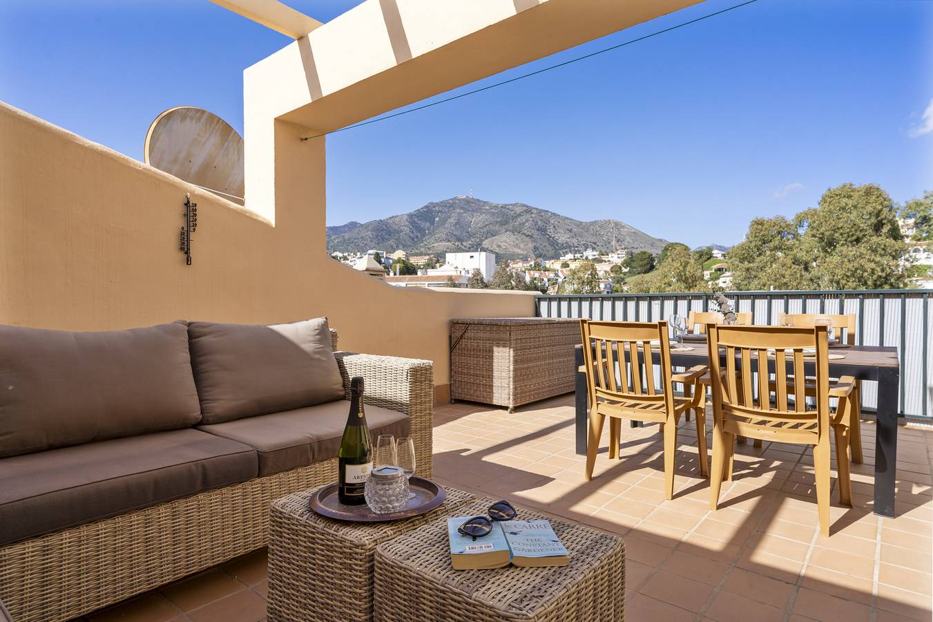Entire apartment, Cozy rooftop in Torreblanca - Ref 27 in Playa de Torreblanca, Fuengirola