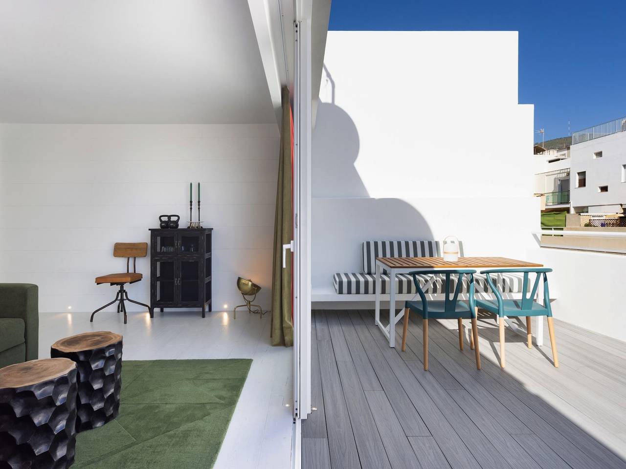 Apartamento vacacional entero, Chayofa Suites, espectacular ático con terraza in Distrito Centro-Ifara, Santa Cruz de Tenerife