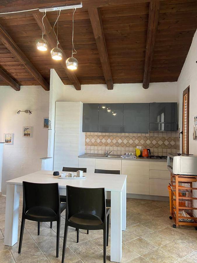 Location de vacances pour 4 personnes, avec jardin ainsi que vue et piscine à Iglesias - 3