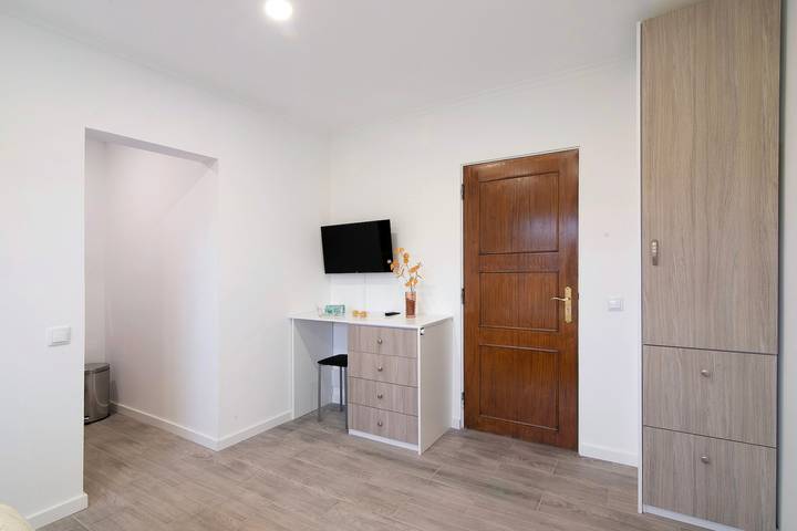 Entire apartment, Apartment 'Seashel' with Shared Terrace, Wi-Fi and Air Conditioning in Moncarapacho e Fuseta, Parque Natural da Ria Formosa