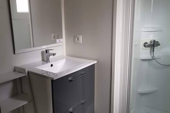 Gîte pour 6 personnes, avec terrasse, animaux acceptés à Espagnac - 4