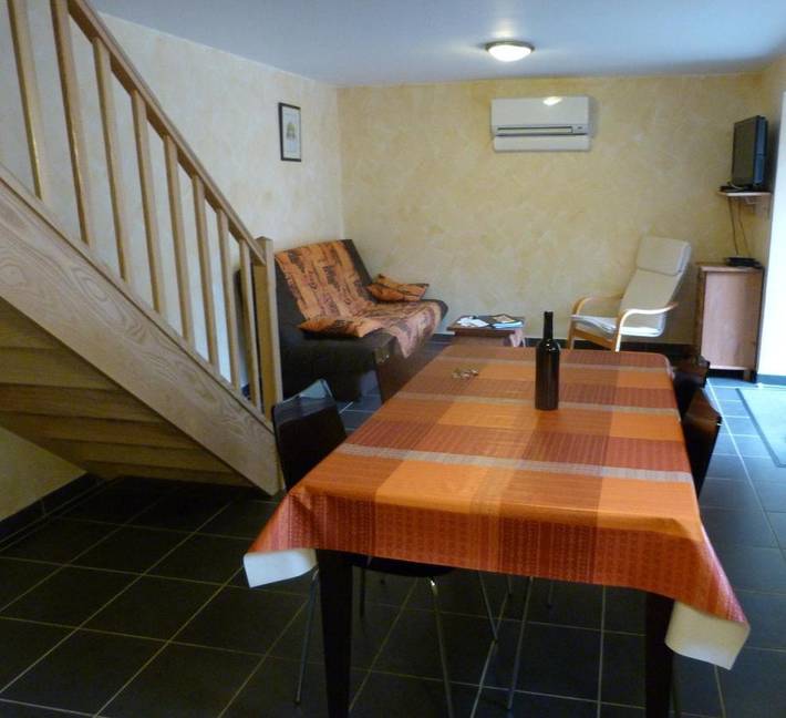 Location de vacances pour 4 personnes, avec vue et jardin à Belcastel - 3