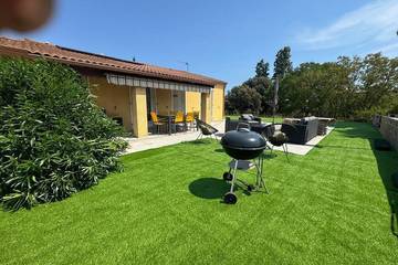 Cottage pour 6 personnes, avec jardin, animaux acceptés à Florensac