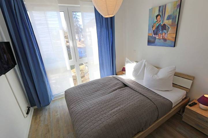 Ganze Wohnung, Csp: Villa Anni Whg. 06 mit Balkon - Villa Anni Whg. 06 mit Balkon in Göhren, Rügen