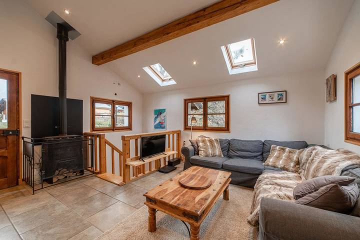 Chalet pour 4 personnes, avec jardin, adapté aux familles à Les Houches