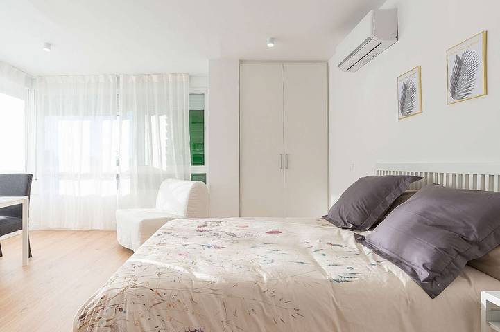 Entire apartment, Confy Studio Near the beach in Málaga (Este), Malaga