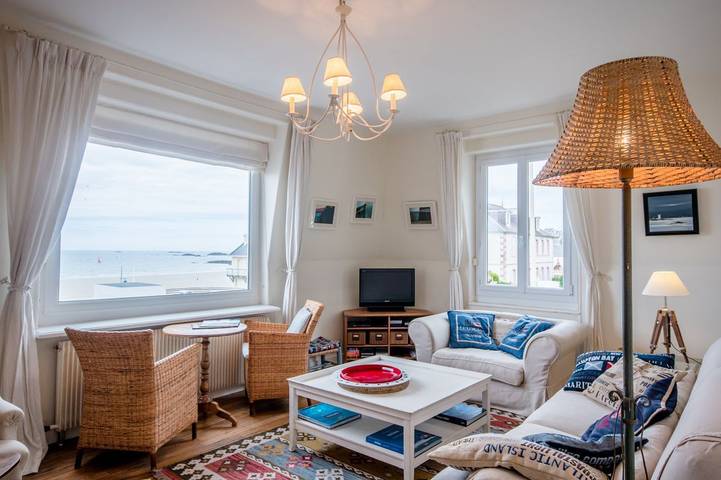 Gîte pour 6 personnes, avec terrasse et jardin à Pléneuf-Val-André - 3