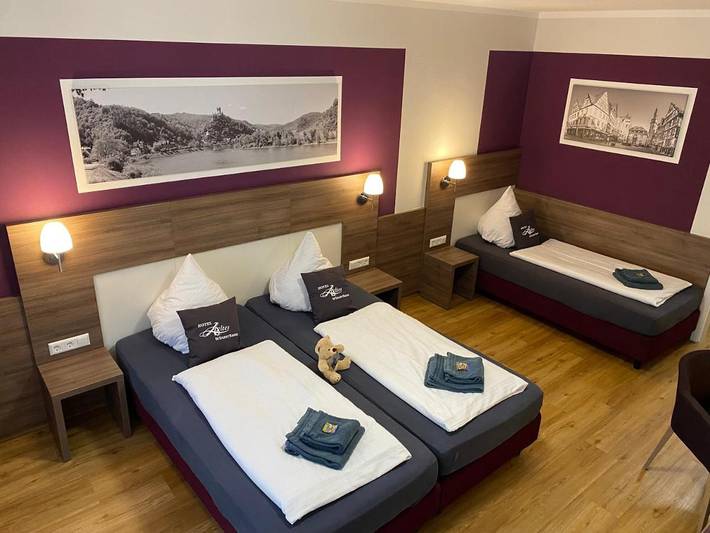 Hotel für 3 Personen, mit Terrasse in Cochem - 2