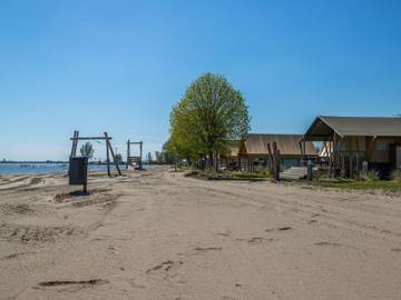 Glamping voor 4 Personen in Veluwemeer, Regio Zwolle, Afbeelding 2